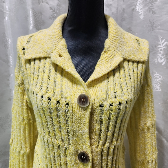 RIVER ISLAND Pastel Yellow Button-up 3D Knit Sweater Cardigan (M) - Picture 3 of 13